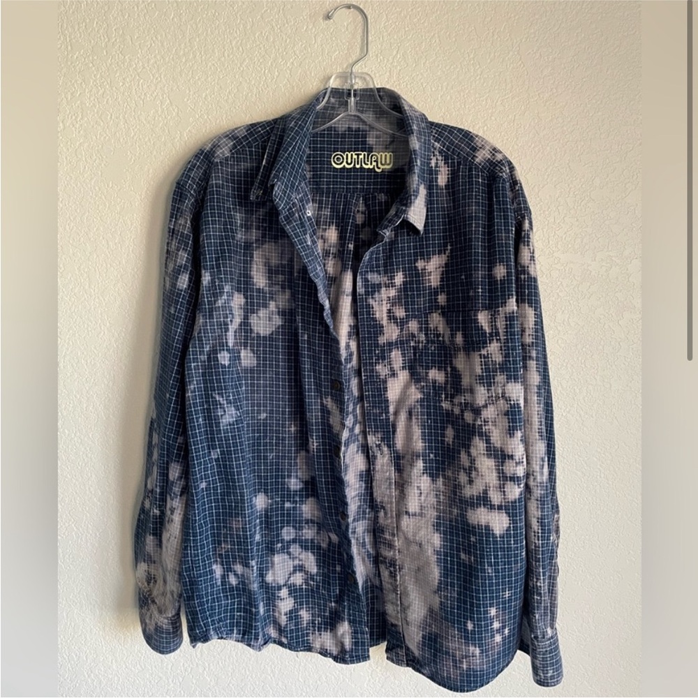 OUTLAW vintage flannel distressed bleached blue white plaid oversized large